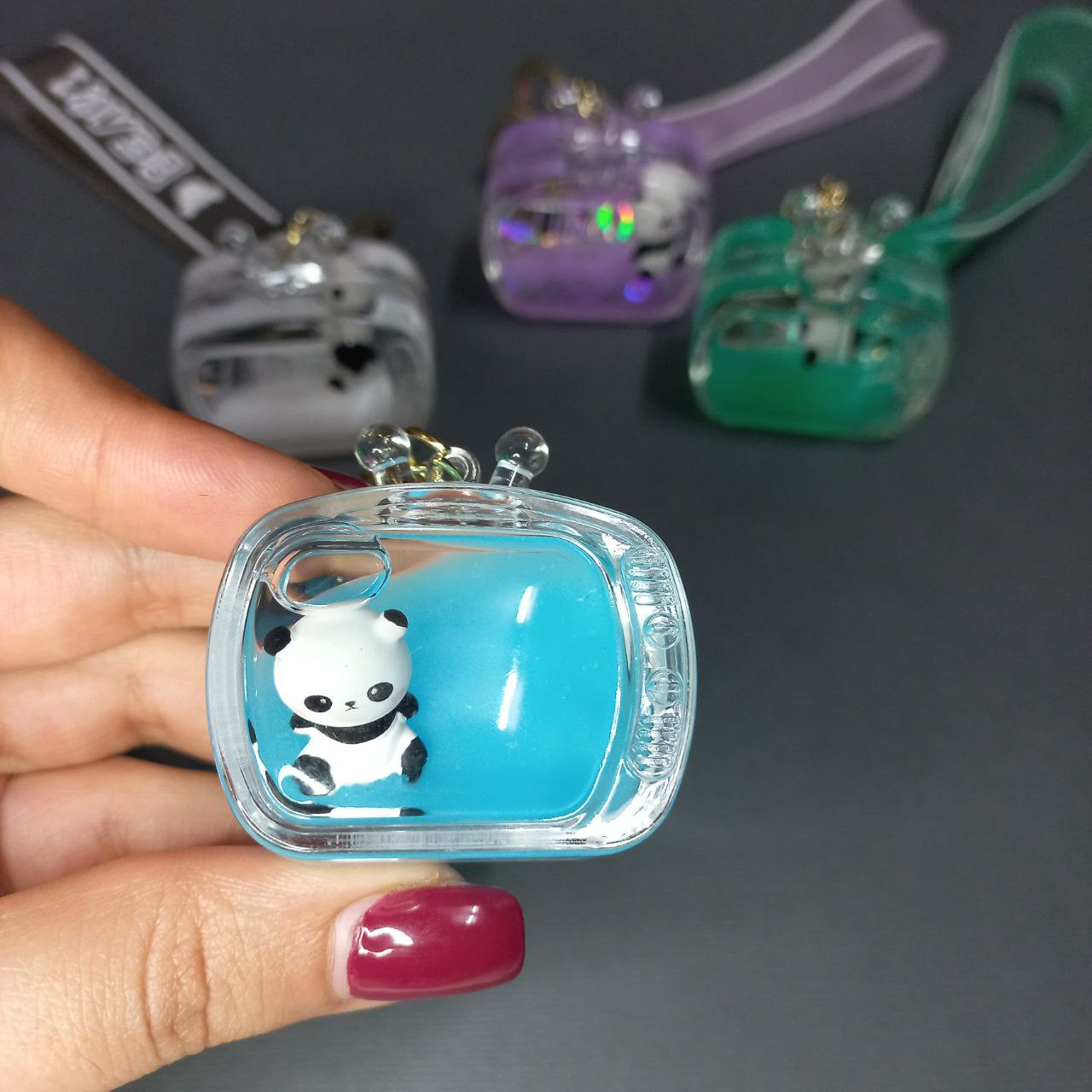 جاکلیدی دخترانه مدل آکواریومی طرح پاندا کد 01 جاکلیدی دخترانه مدل آکواریومی طرح پاندا کد 01