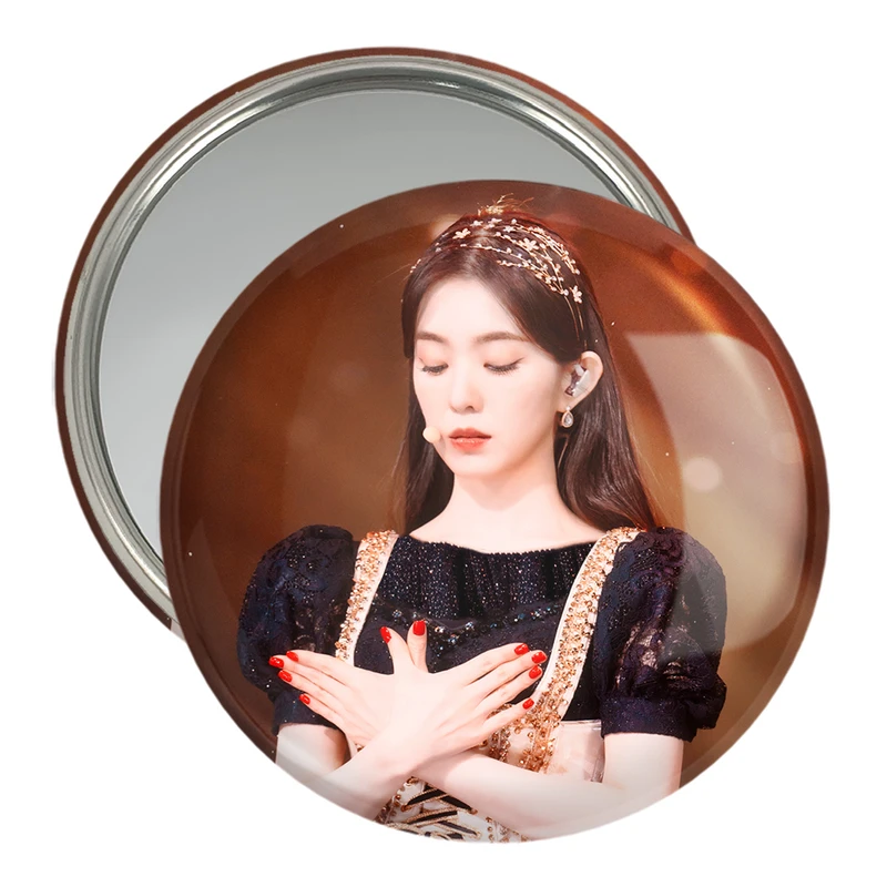 آینه جیبی خندالو مدل آیرین گروه رد ولوت Red Velvet  کد 19653