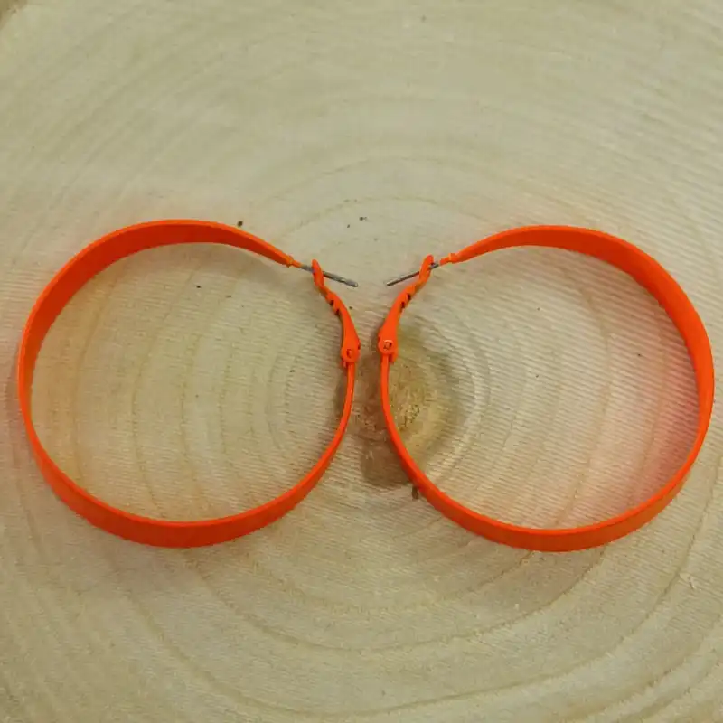 گوشواره زنانه مدل حلقه ای عروسکی