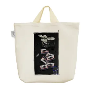 ساک خرید خندالو مدل 13 دلیل برای اینکه کد 1679