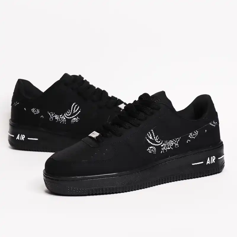 کفش پیاده روی مدل bandana