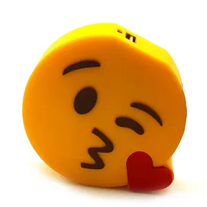 شارژر همراه کیوگجت مدل Heart با ظرفیت 2600 میلی آمپر ساعت