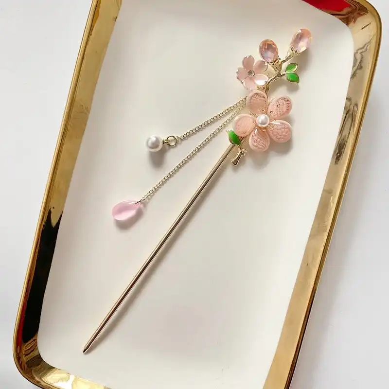 گیره مو زنانه مدل کانزاشی طرح شکوفه و شبنم