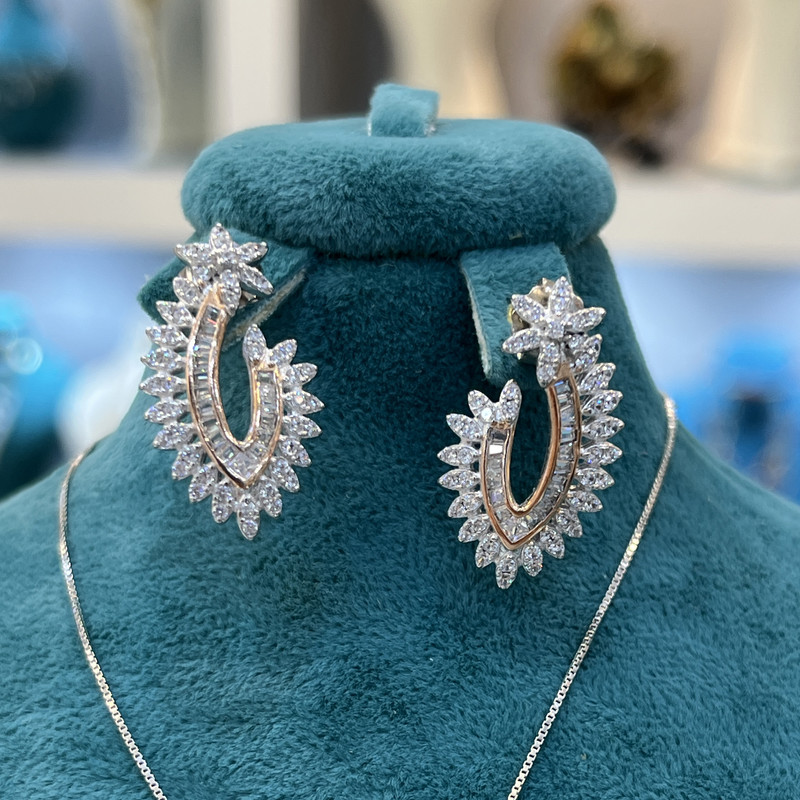 نیم ست نقره زنانه مدل  جواهری مزین به نگین اتریشی 007