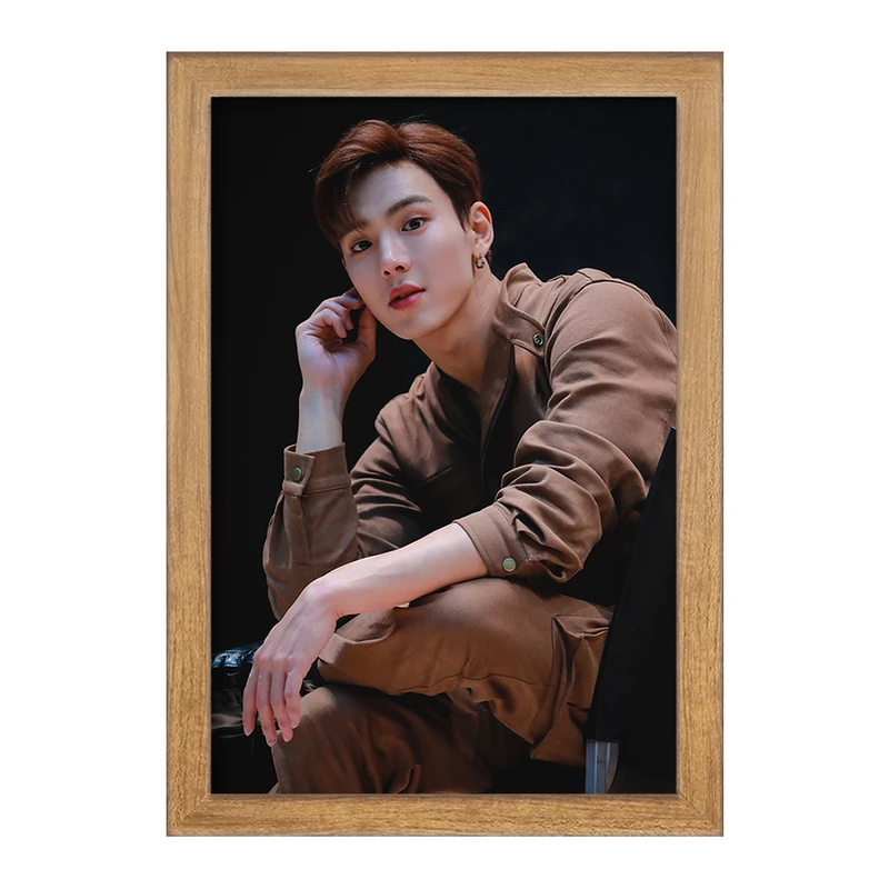 تابلو خندالو مدل شونو گروه MONSTA X  کد 21146