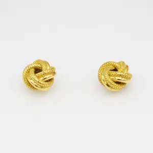 گوشواره طلا 18 عیار زنانه مدل گره کد EG301