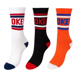 جوراب ورزشی ضد تعریق ساق بلند زنانه مدل oe-3 مجموعه 3 عددی