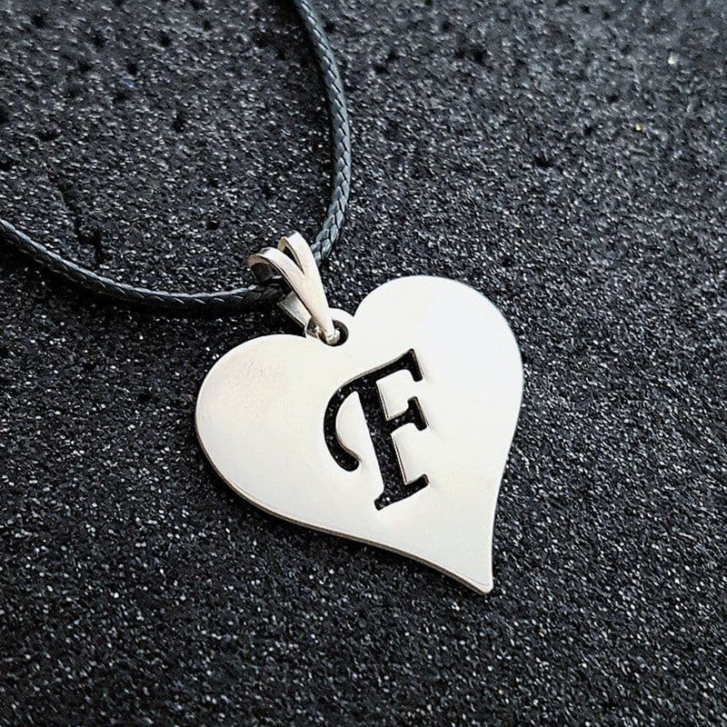 گردنبند نقره مردانه ترمه ۱ طرح اف کد mas 00693 گردنبند نقره مردانه ترمه ۱ طرح اف کد mas 00693