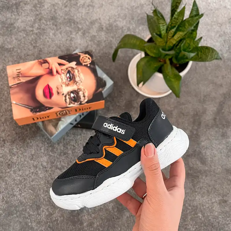 کفش راحتی بچگانه کد BK.3.2.8.0