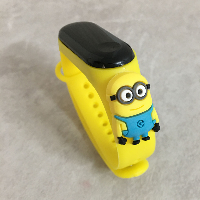 ساعت مچی دیجیتال بچگانه
مدل ضدآب سیلیکونی طرح مینیون کد W M 11