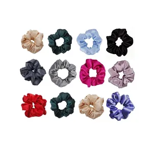 کش مو زنانه مدل 0077 بسته 12 عددی