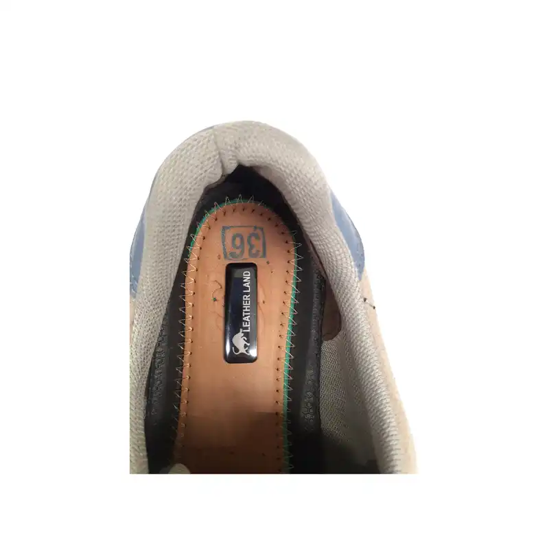 کفش طبی زنانه سرزمین چرم کد 1444 رنگ کرم