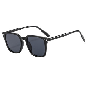عینک آفتابی ویفرر مدل ZN3612C1 Obsidian