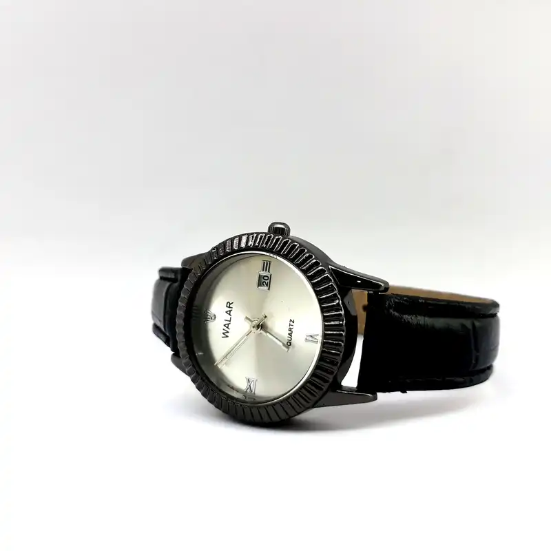 ساعت مچی عقربه ای زنانه والار کد z.b1