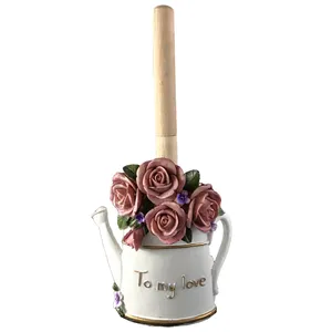 پایه رول دستمال کاغذی مدل گلدار کد 120