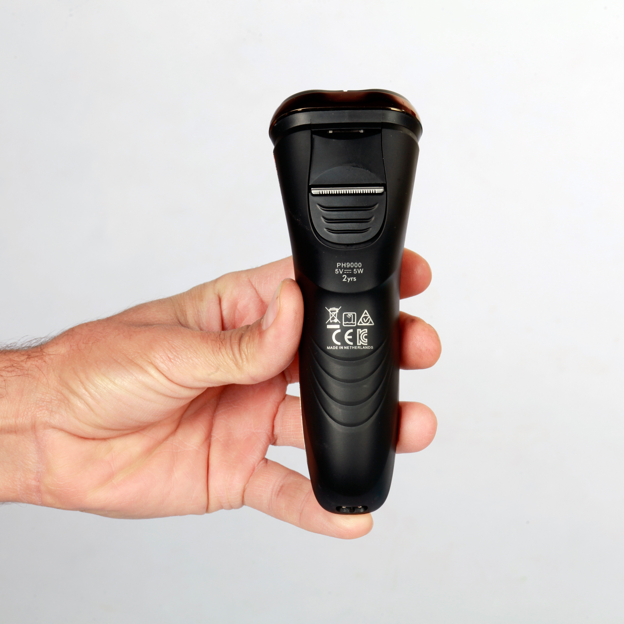 ماشین اصلاح موی صورت فیلیپس مدل PH9000