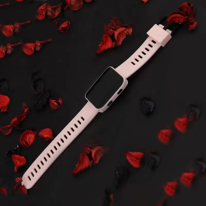 ساعت مچی دیجیتال زنانه مدل بند سیلیکونی خاص اسپرت کد WHW_301