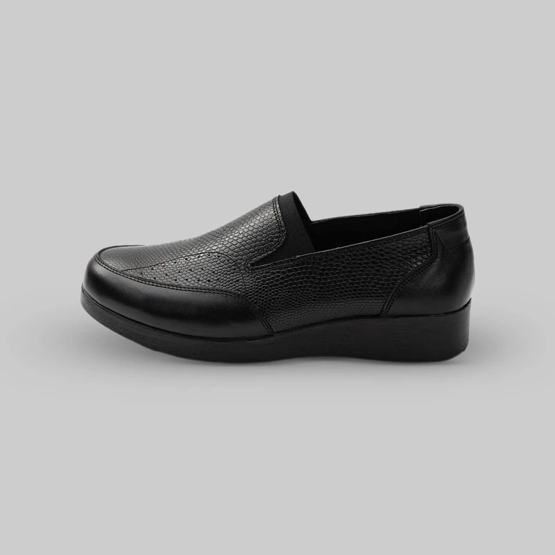 کفش طبی زنانه چرم عطارد مدل هالوکس والگوس چرم طبیعی کد sh371