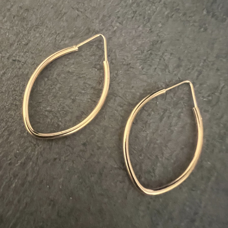 گوشواره حلقه ای طلا 18 عیار زنانه دوست خوب مدل dk609