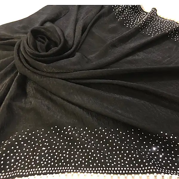 روسری زنانه مدل کوپرا نگین مرواریدی