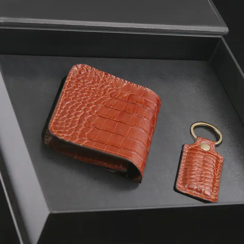 ست هدیه زنانه چرم یلسان مدل آیدن کد NHL-GC-110-asl