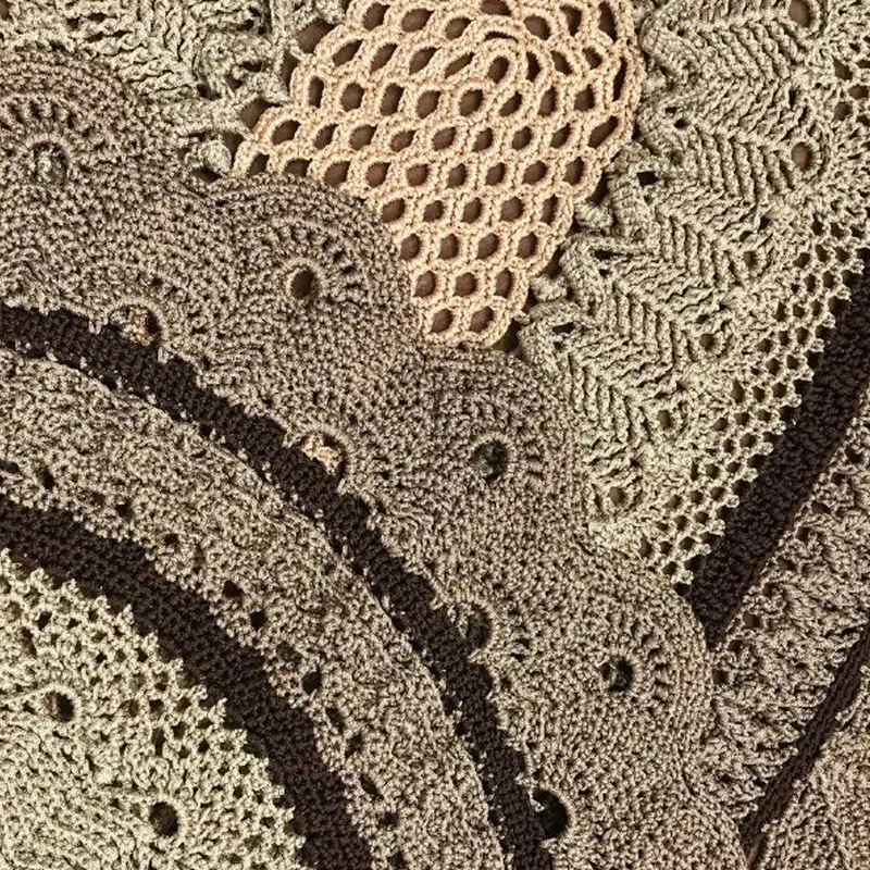 فرشینه بافتنی طرح طاووس مدل بیضی کدPeacock-01