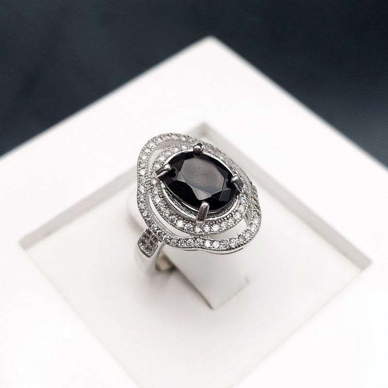 انگشتر نقره زنانه مدل VA4773 انگشتر نقره زنانه مدل VA4773