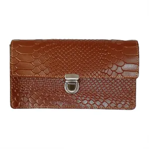 کیف نیمه پاسپورتی چرم کمالی مدل AH-00040