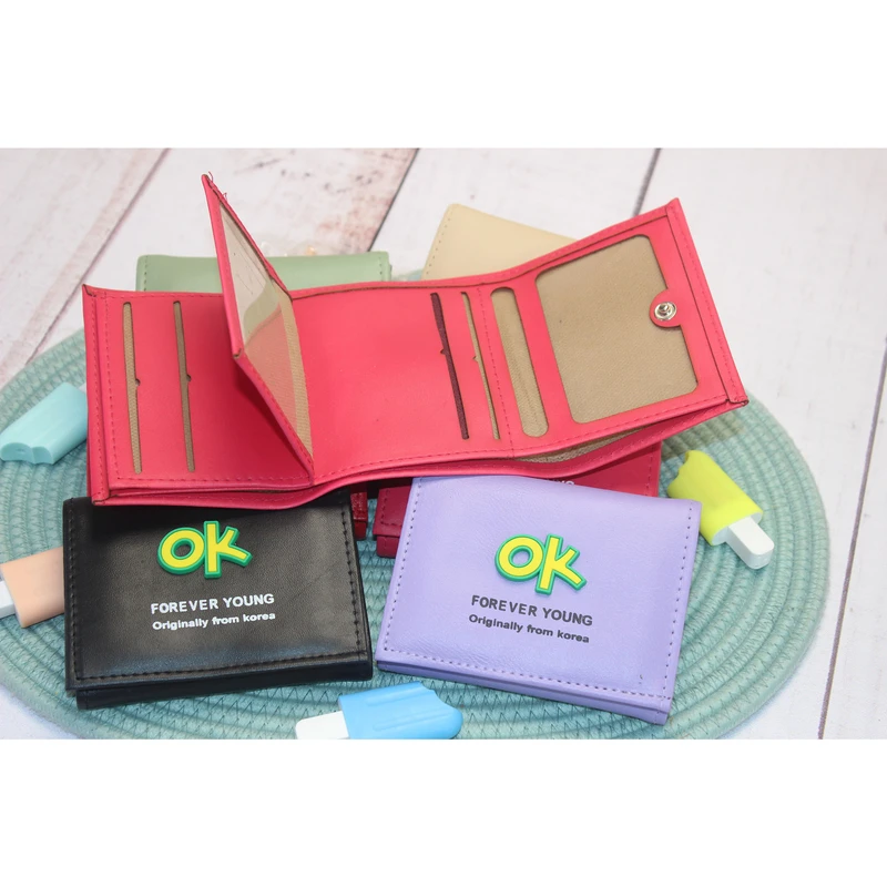 عکس شماره 3 : کیف پول دخترانه مدل اسپرت کد 656321