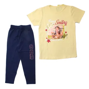 ست تی شرت و شلوار دخترانه مدل اسمایلینگ رنگ زرد