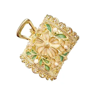 کلیپس مو زنانه مدل سامورایی طرح گل کد np257