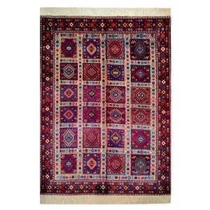 فرش دستباف سه و نیم متری طرح خشتی مدل AA207
