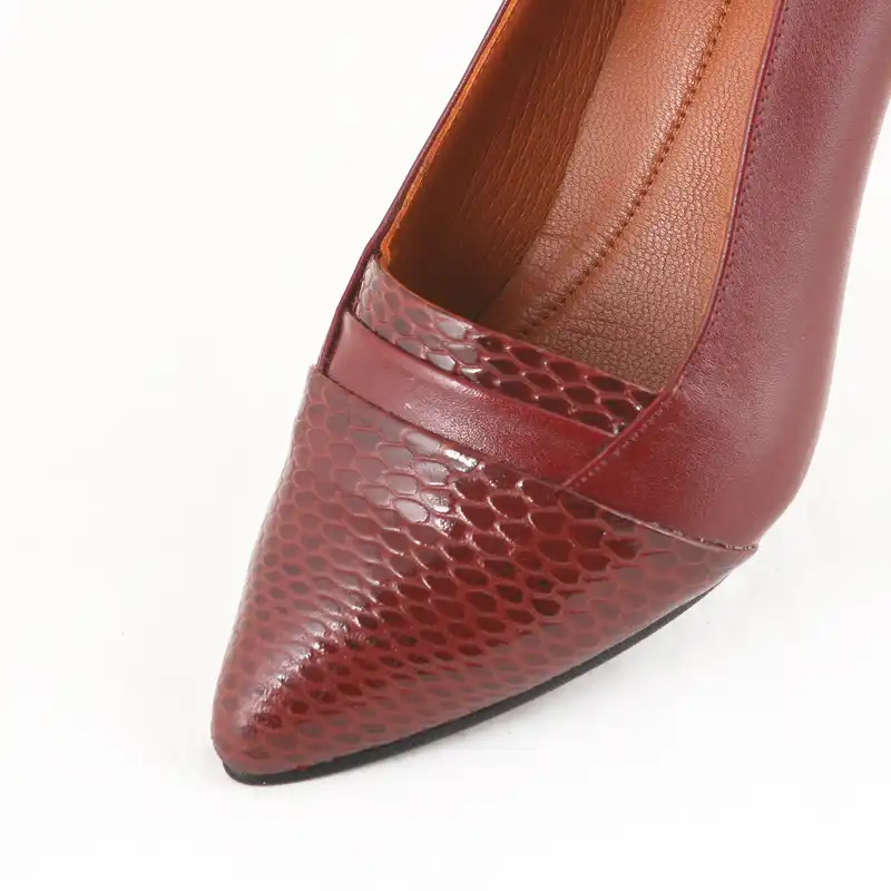 کفش زنانه چرم یلسان مدل تارا کد MRV-613-zrk