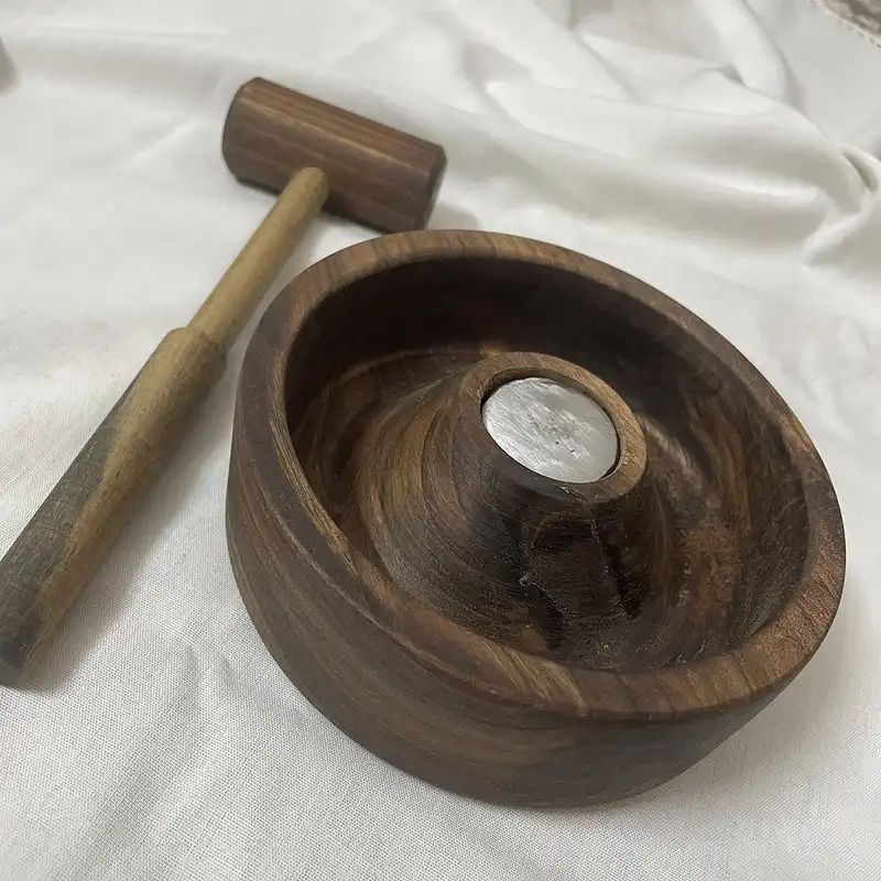 گردو شکن چوبی کد 122