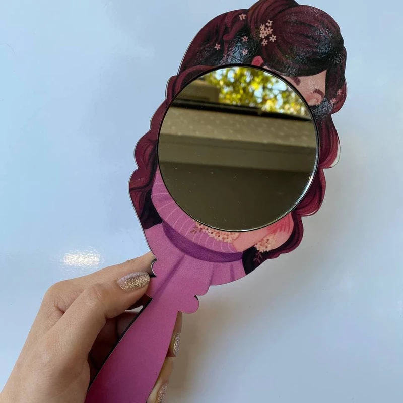 عکس شماره 3 : آینه آرایشی مدل art130