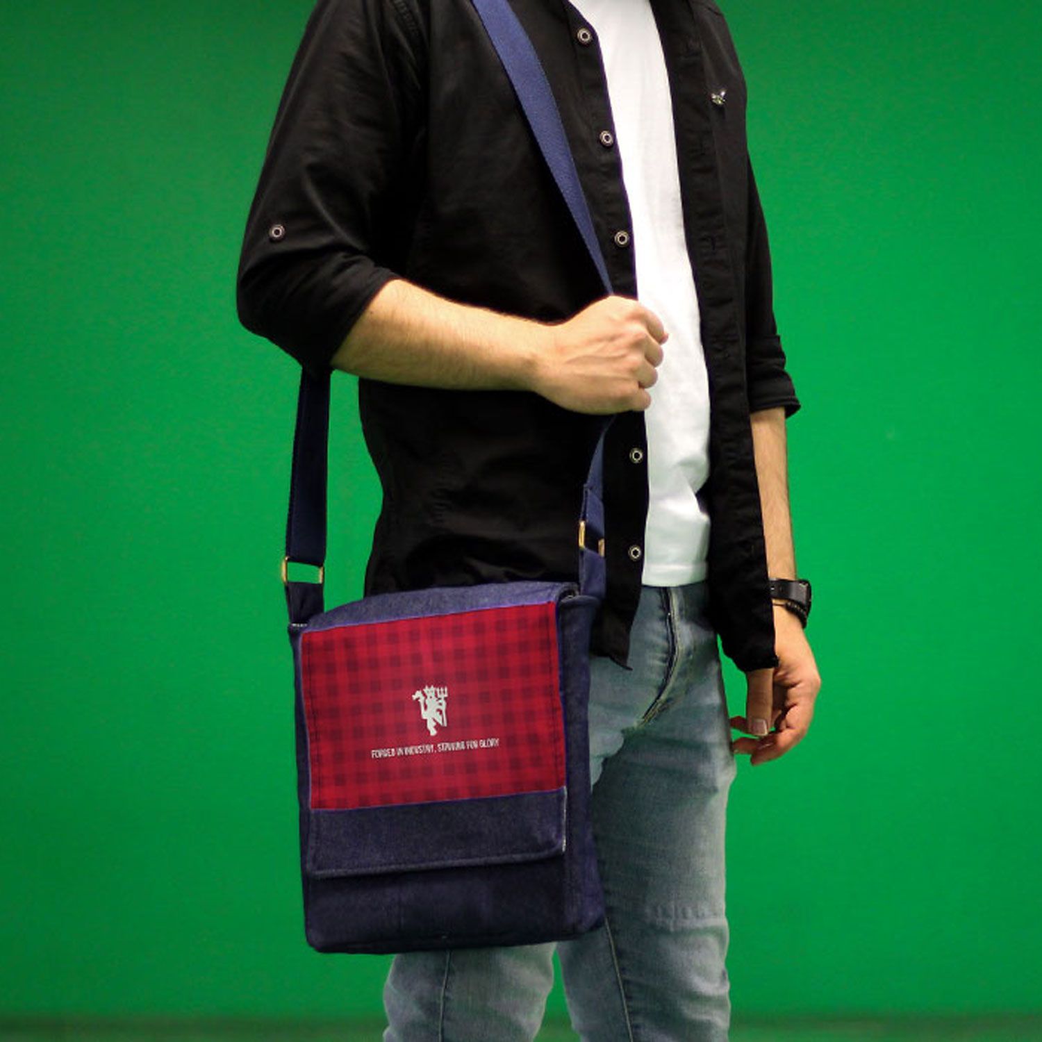 کیف رودوشی چی چاپ طرح منچستر یونایتد کد 65537 -  - 3