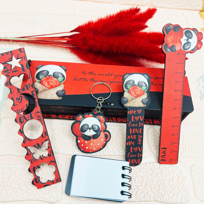 بسته لوازم تحریر مدل پاندا مجموعه 6 عددی