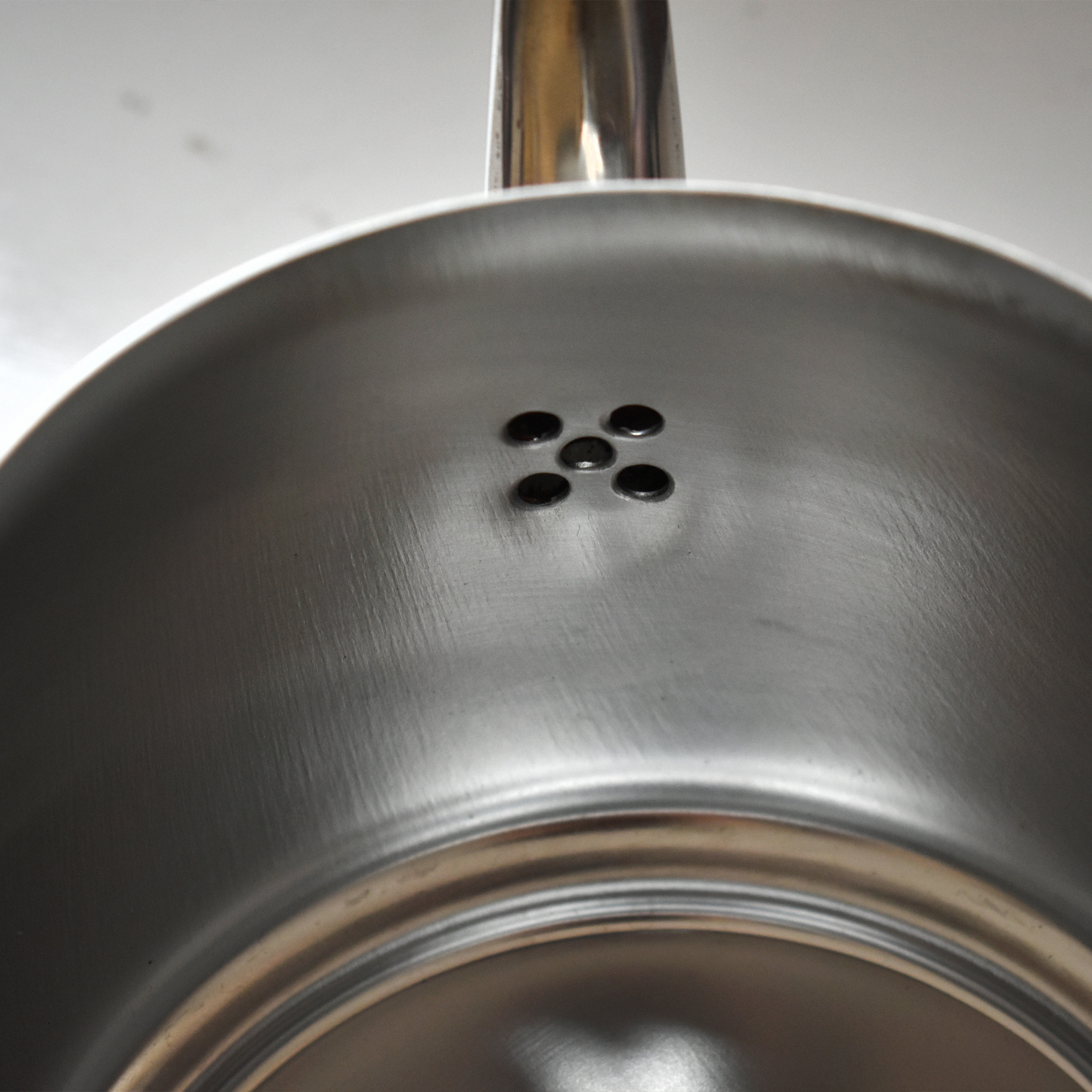 سماور برقی اسنسو مدل Tea maker ظرفیت 3.5 لیتر