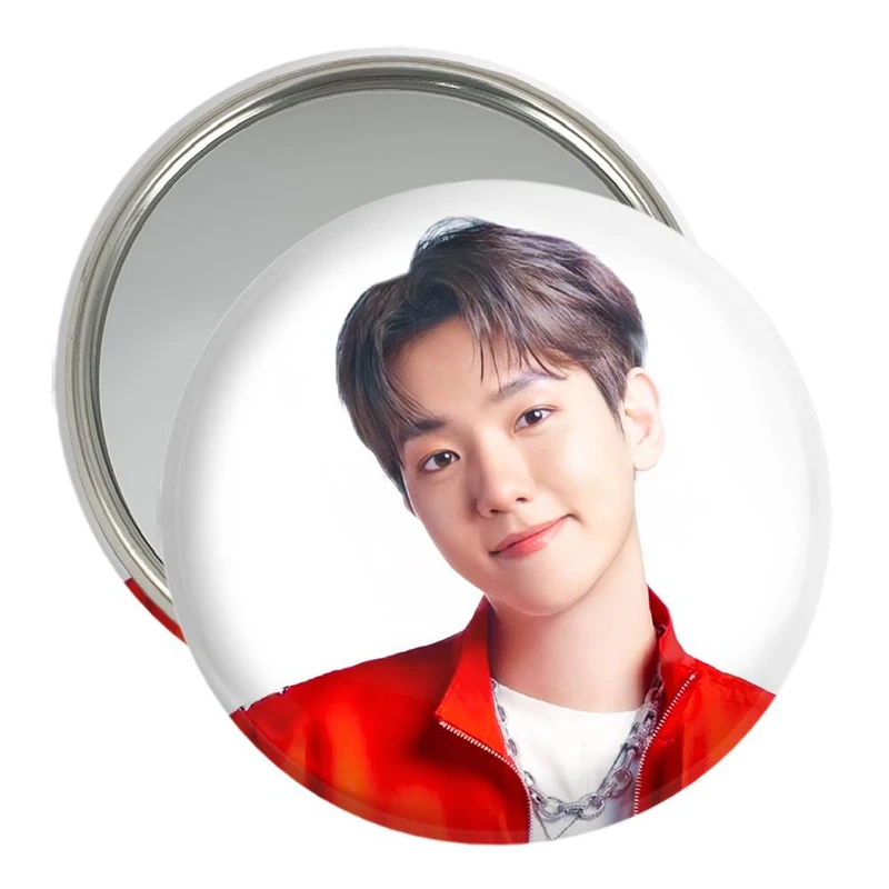 آینه جیبی خندالو مدل بکهیون گروه اکسو EXO  کد 13615