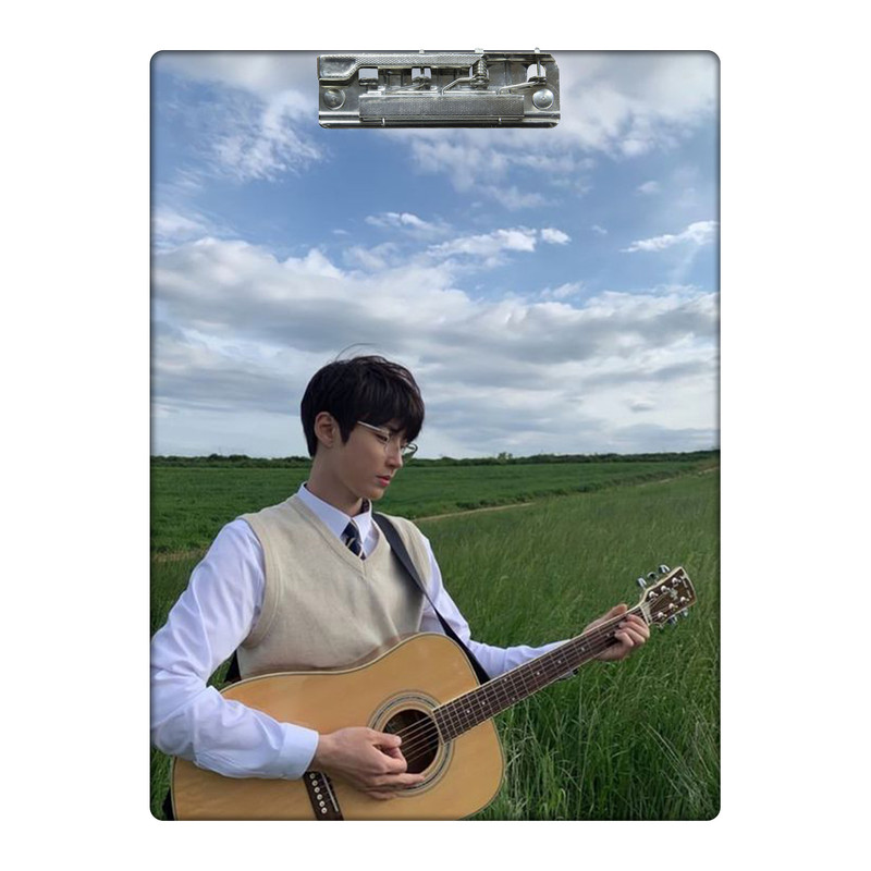 تخته شاسی طرح بازیگر کره ای هوانگ این یوپ کد  2363122 سایز A4