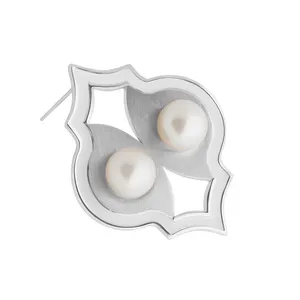 سنجاق سینه دست ساز زنانه مدل پرتو