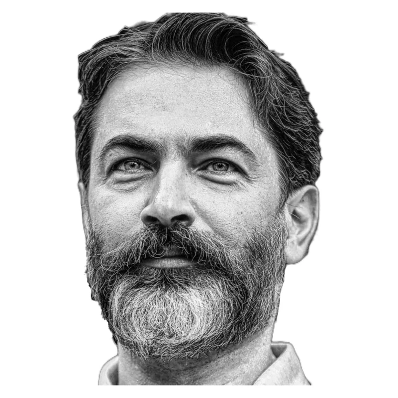 استیکر پارچه و لباس پاد آفرین مدل بازیگر پارسا پیروزفر کد 3178