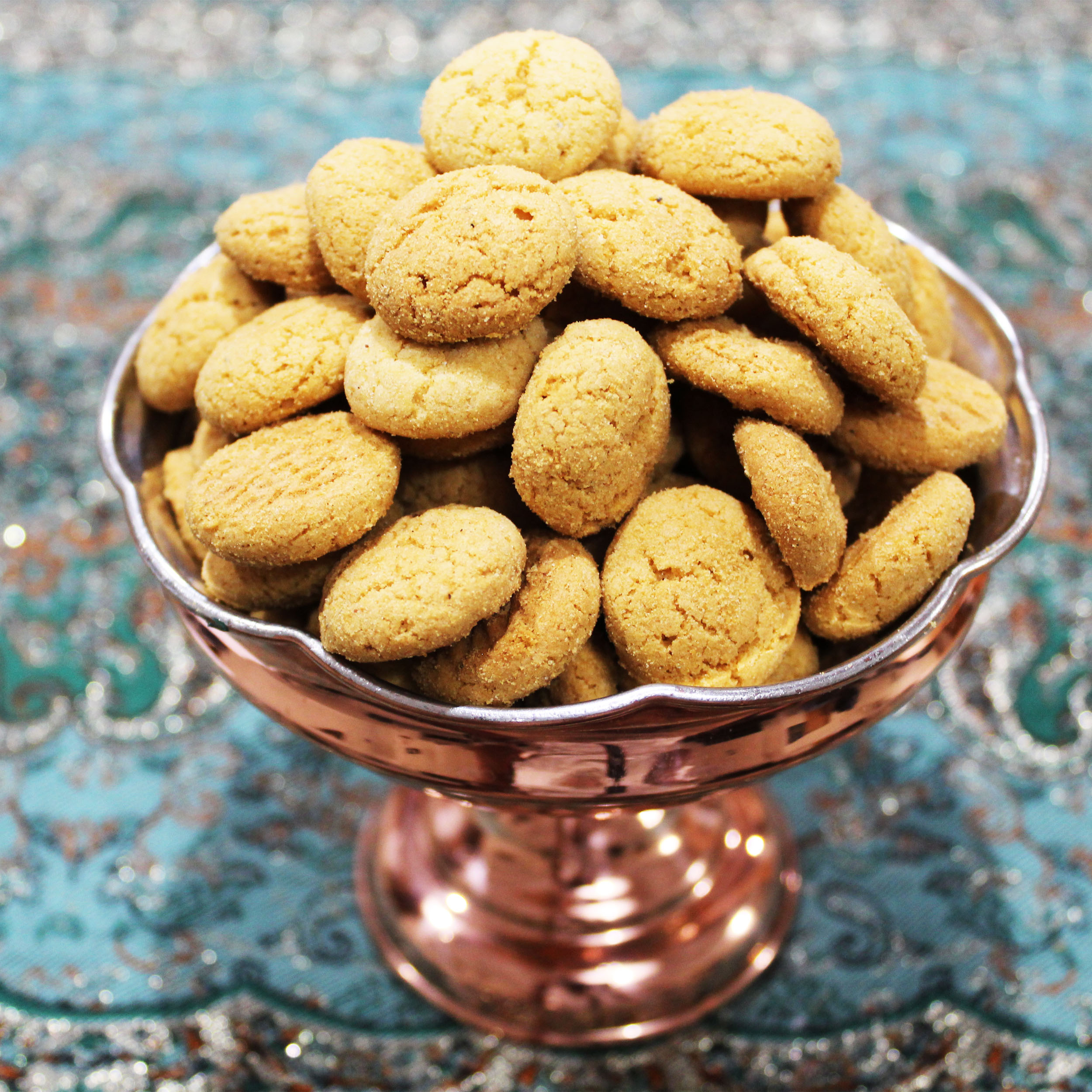 شیرینی حاجی بادام گروه بازرگانی کمالی - 300 گرم