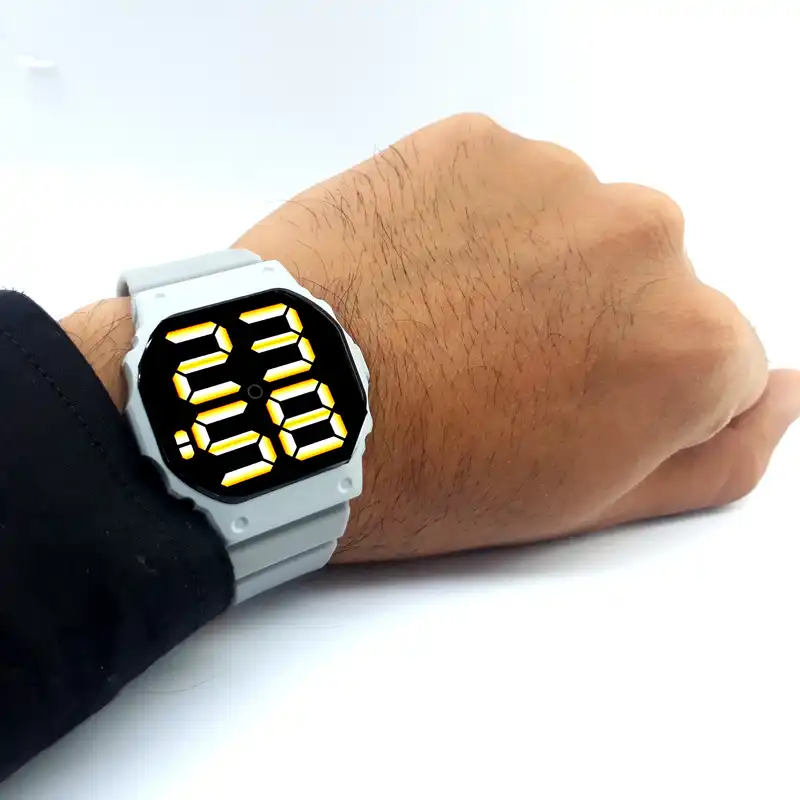 ساعت مچی دیجیتال مدل پرتو کد kh22