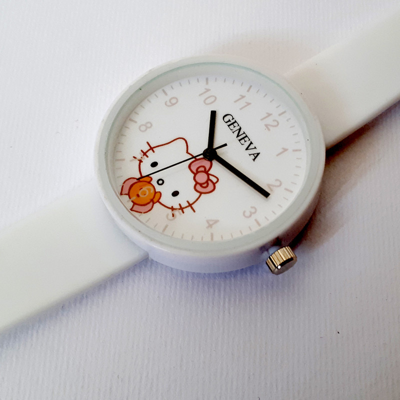 ساعت مچی عقربه ای بچگانه جنوا مدل GN08