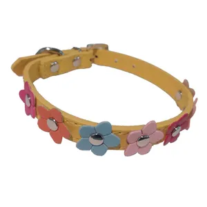   قلاده گردنی سگ و گربه مدل چرمی Flower-Y