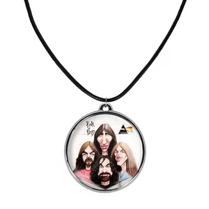 گردنبند خندالو مدل گروه Pink Floyd کد 32553254