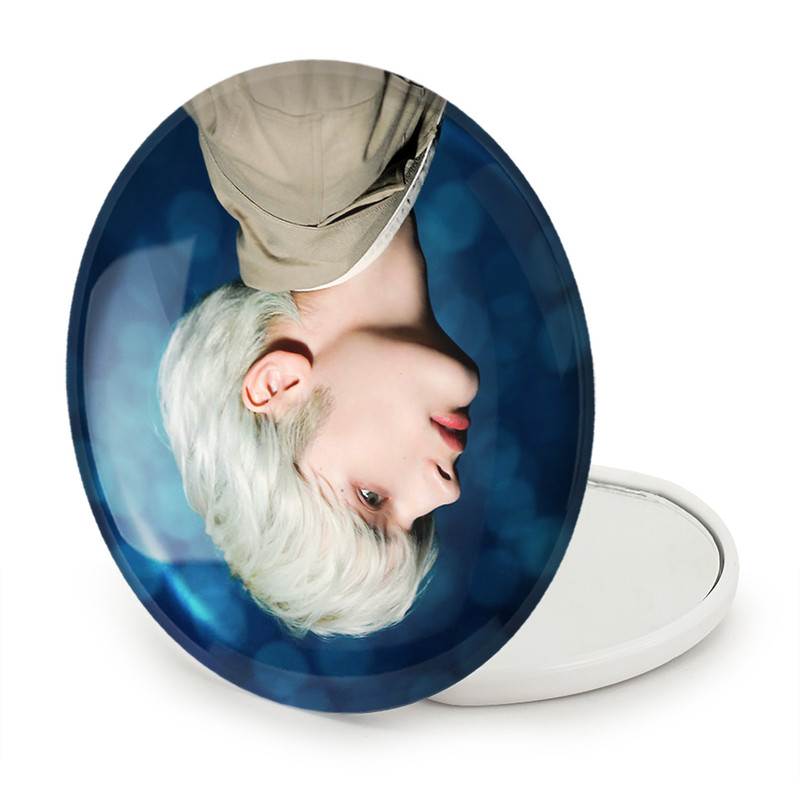 آینه جیبی خندالو طرح هیونینگ کای گروه تی اکس تی TXT مدل تاشو کد 20016