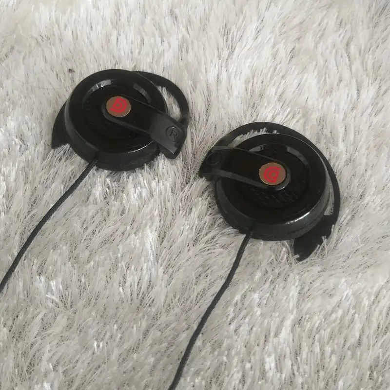 هندزفری مدل SW24