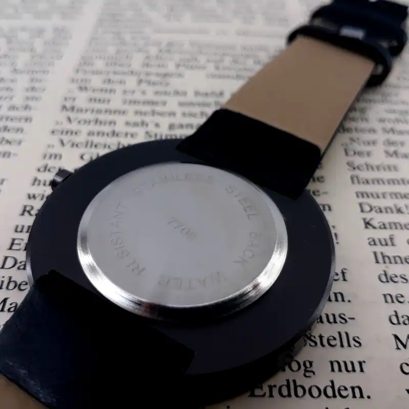 ساعت مچی عقربه ای کد 1500